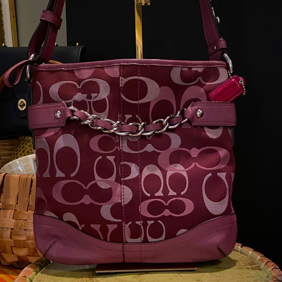 Coach Swingpack Signature Logo Burgundy Crossbody Shoulder Bag - Picture 1 of 14